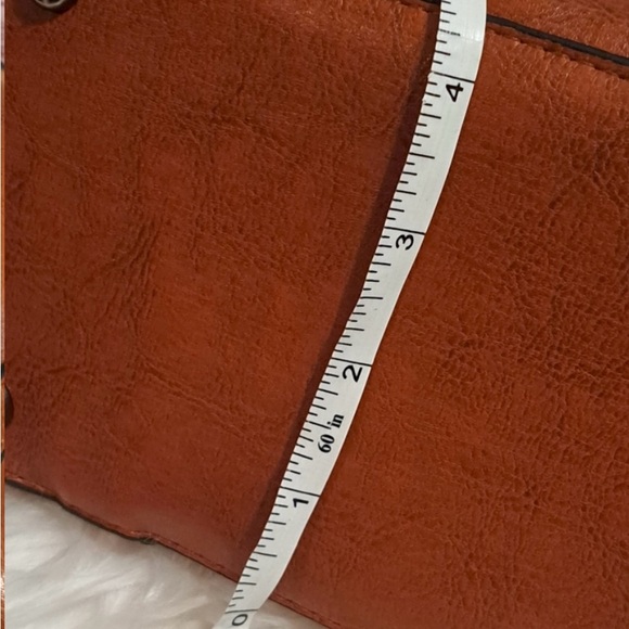 NEW Vegan Leather Tote with Cool Guitar strap - Picture 13 of 16